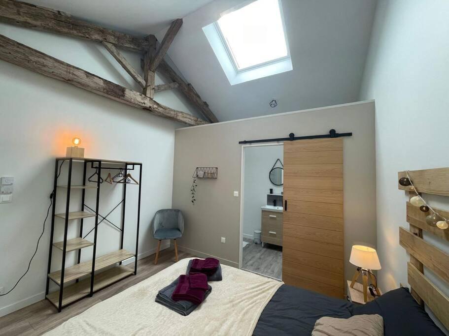 Maison Les Iris - 3 Chambres Et 3 Salles De Bain - 3 A 6 Personnes - Futuroscope 阿瓦同 外观 照片